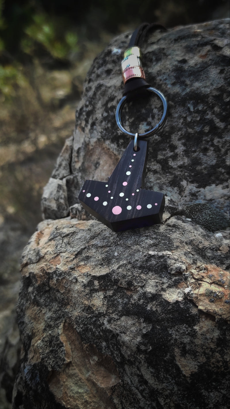 Gold in the Darkness Mjolnir